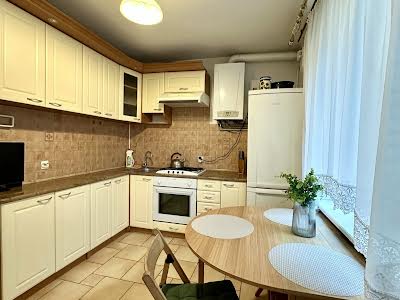 квартира за адресою Під Голоском вул., 19