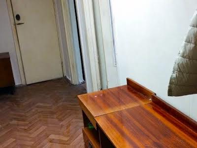 квартира за адресою Академіка Булаховського вул., 42/43