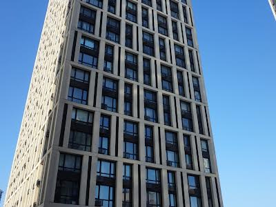 квартира за адресою Зарічна вул., 4