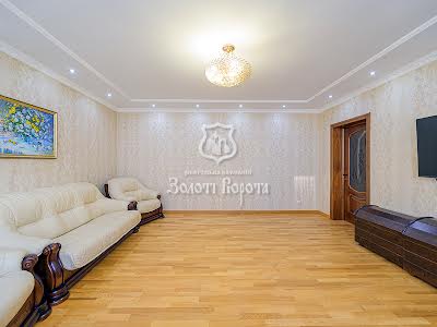 квартира за адресою Драгоманова вул., 6а