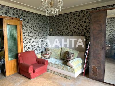 квартира за адресою Князя Володимира Великого просп., 130