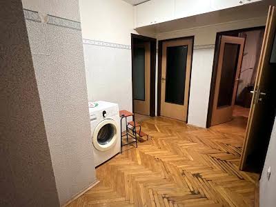 квартира за адресою Івана Пулюя вул., 3