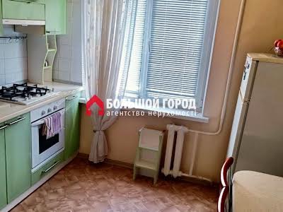 квартира за адресою Полякова вул., 19