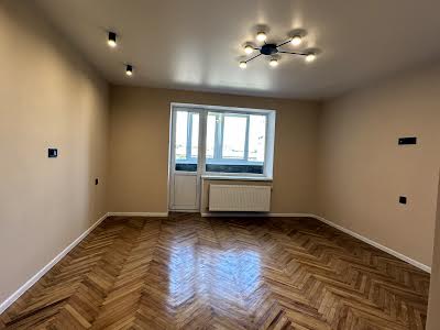 квартира по адресу Тролейбусна, 12