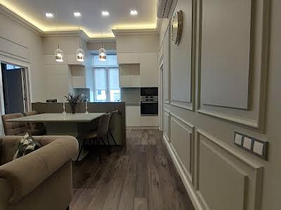 квартира за адресою Шота Руставелі вул., 24
