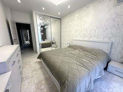 квартира за адресою Євгена Сверстюка вул. (Марини Раскової), 52-В