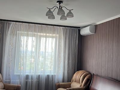 квартира за адресою Григорія Ващенка вул., 1