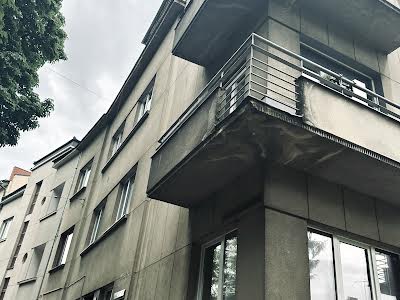 квартира за адресою Тютюнників вул. (), 10