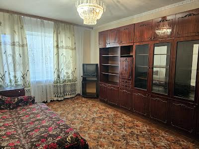 квартира за адресою Архітектора Вербицького вул., 24