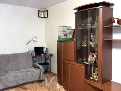 квартира по адресу Володимирська ул., 1
