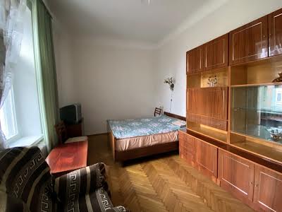 квартира за адресою Олеся Гончара вул., 53