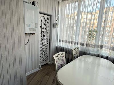 квартира по адресу Академика Амосова ул., 63