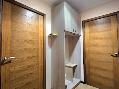 квартира за адресою Ялтинська вул., 15