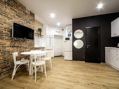 квартира за адресою Шота Руставелі вул., 60