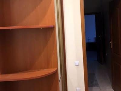 квартира за адресою Симона Петлюри вул. (Комінтерну), 12