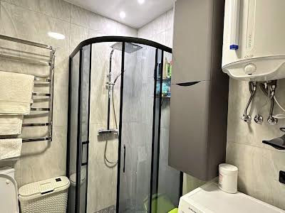 квартира за адресою Райдужна вул., 58