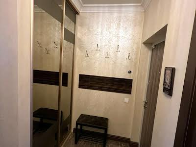 квартира за адресою Тадея Рильського бульв., 1