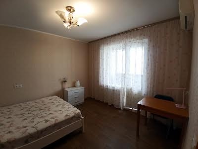 квартира за адресою Олександра Мишуги вул., 7