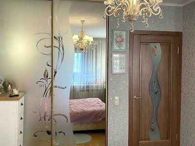 квартира за адресою Поздовжня вул., 1Б