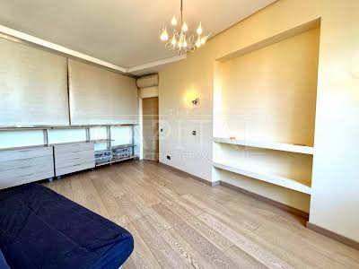 квартира за адресою Старонаводницька вул., 6-Б
