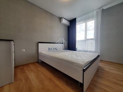 квартира за адресою Олени Теліги вул., 25