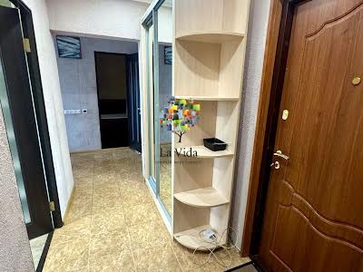 квартира за адресою Озерна вул., 26