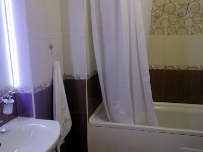квартира за адресою Регенераторна вул., 4 к12