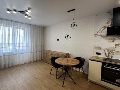 квартира за адресою Чубинського, 13