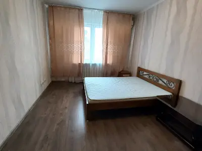 квартира за адресою Драгоманова вул., 1-Л