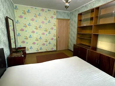 квартира за адресою Зодчих вул., 4