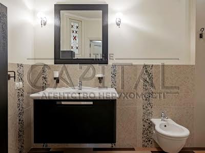 квартира за адресою Шота Руставелі вул., 44