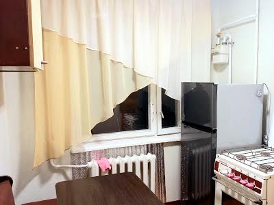 квартира за адресою Сергія Гладуша вул. (Карбишева), 8