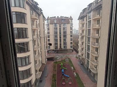 квартира за адресою Молодіжна вул., 3-а