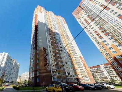 квартира за адресою Бориса Гмирі вул., 10/40