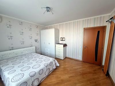 квартира по адресу Осенняя ул., 33