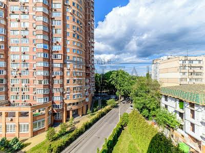 квартира за адресою Клінічна вул., 28