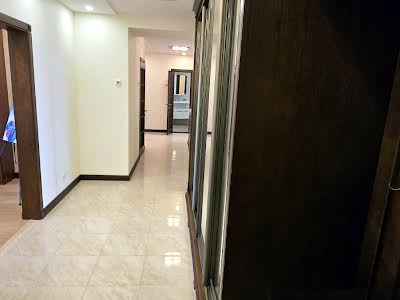 квартира за адресою Лазурна вул., 5 к11