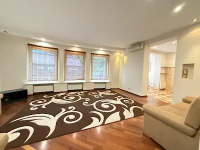 квартира за адресою Київ, Кирилівська вул. (Фрунзе), 14/18