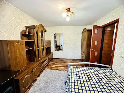 квартира за адресою Олени Теліги вул., 55
