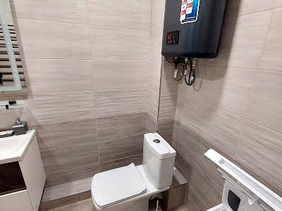 квартира за адресою Митрополита Василя Липківського вул. (Урицького), 33а