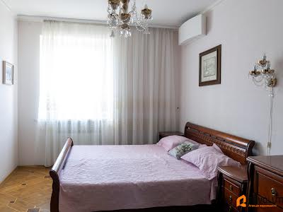 квартира за адресою Оболонський просп., 22-В