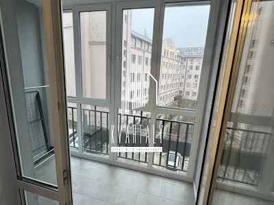 квартира по адресу Академика Заболотного ул., 148Б