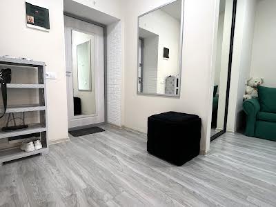 квартира по адресу Героев Небесной Сотни просп., 26/20