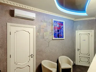 коммерческая по адресу Петра Калнишевського ул. (Михайла Майорова), 7