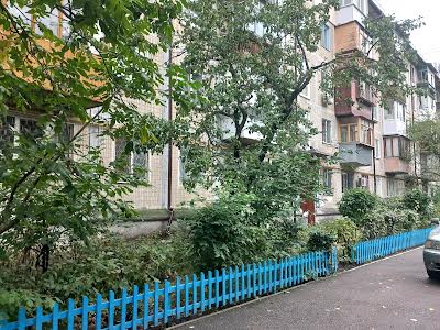 квартира за адресою Верховної Ради бульв., 12-А