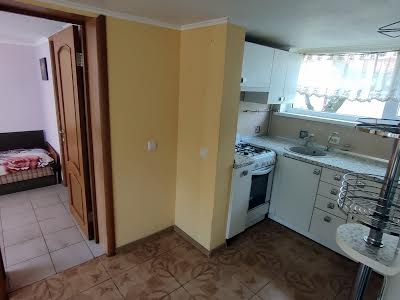 будинок за адресою Дніпроводська вул.