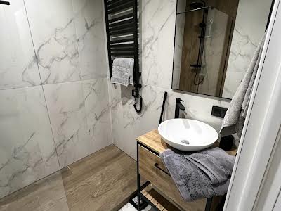квартира за адресою Лесі Українки вул., 33