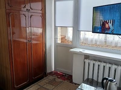 квартира за адресою Михайла Стельмаха вул., 8