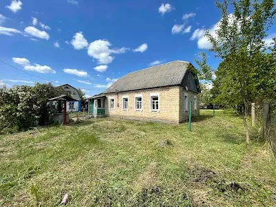 дом по адресу учительська, 18