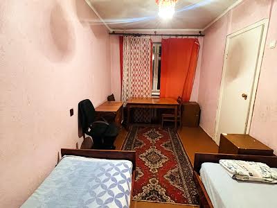 квартира за адресою Халаменюка вул., 10